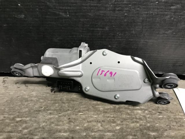 Rear Wiper Motor TOYOTA vellfire 2017 DBA-AGH30 — photo 1