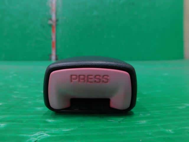 Driver's Seat Seat Belt SUZUKI Swift 2010 DBA-ZC71S 8490163J11BHE — photo 3