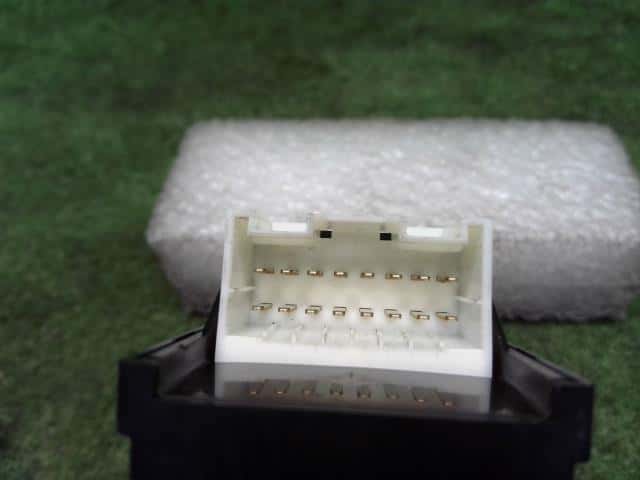 Power Window Switch SUZUKI Cervo 2008 DBA-HG21S 3799072J30 — photo 3