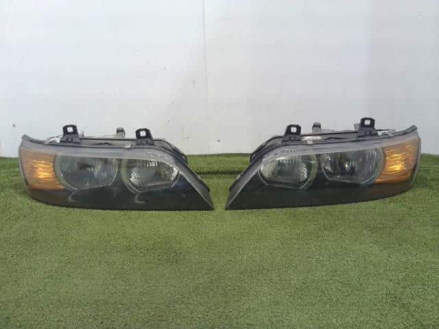 Right Headlight BMW Z3 1999 GF-CL20 — photo 1