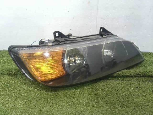 Right Headlight BMW Z3 1999 GF-CL20 — photo 2
