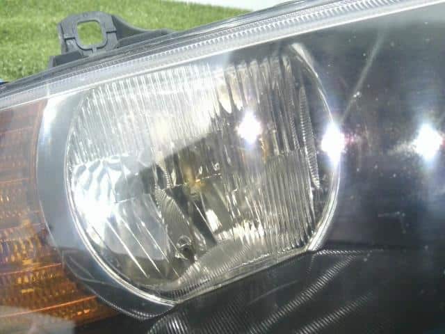 Right Headlight BMW Z3 1999 GF-CL20 — photo 3