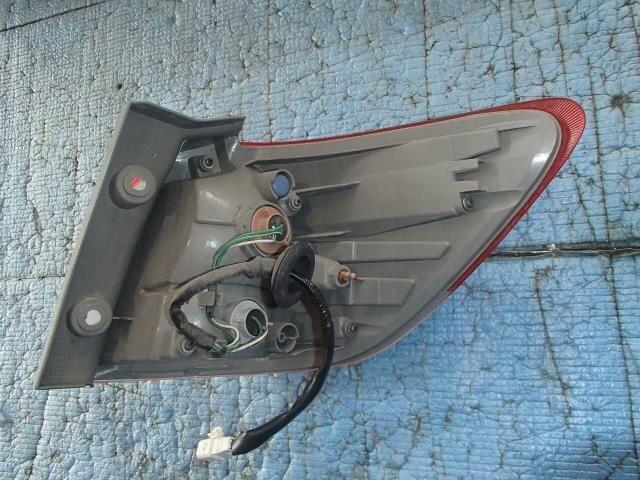 Left Tail Light TOYOTA Wish 2009 DBA-ZGE25 — photo 3