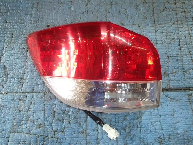 Left Tail Light TOYOTA Wish 2009 DBA-ZGE25 — photo 1