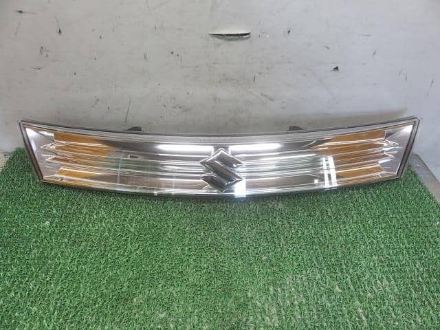 Radiator Grille SUZUKI Palette 2012 CBA-MK21S 7211082K310PG — photo 1