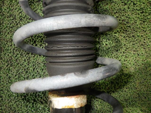 Front Left Strut TOYOTA Ractis 2010 DBA-NCP120 — photo 3