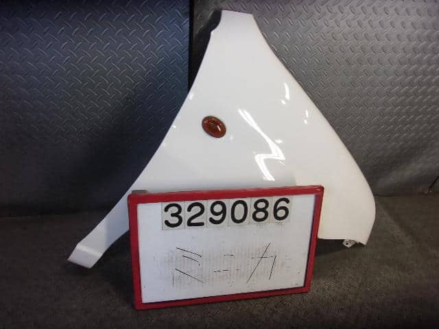 Right Fender Panel MITSUBISHI Minica 2000 GF-H42A — photo 1