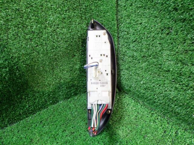 Power Window Switch TOYOTA Vitz 2001 TA-NCP15 — photo 2