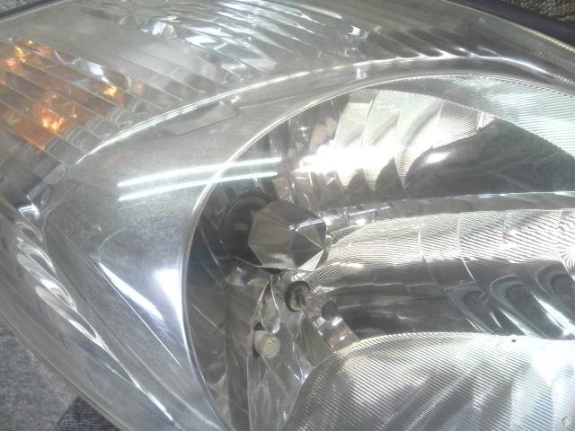 Right Headlight TOYOTA Vitz 2008 DBA-NCP91 — photo 3