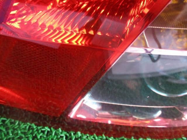 Right Tail Light SUZUKI Swift 2007 DBA-ZC71S 3565073K00 — photo 4