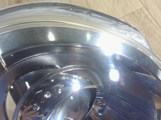 Right Headlight TOYOTA Sienta 2014 DBA-NCP81G — photo 3