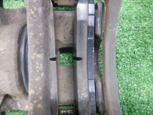 Front Right Caliper MAZDA Demio 2008 DBA-DE3AS D65133980C — photo 4