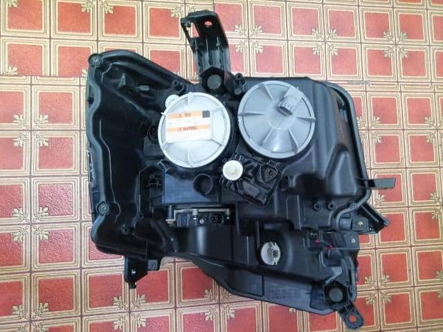 Left Headlight HONDA N BOX 2012 DBA-JF1 — photo 2