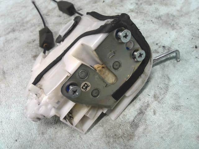 Rear Right Door Lock Actuator HONDA Insight 2009 DAA-ZE2 72610TM8A01 — photo 5