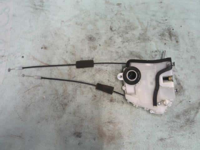Rear Right Door Lock Actuator HONDA Insight 2009 DAA-ZE2 72610TM8A01 — photo 2