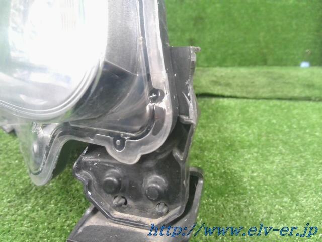 Right Headlight TOYOTA Porte 2012 DBA-NSP140 — photo 3
