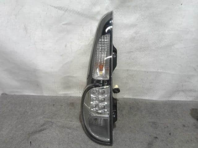 Left Tail Light NISSAN Moco 2014 DBA-MG33 — photo 1