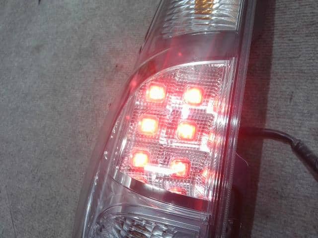 Left Tail Light NISSAN Moco 2014 DBA-MG33 — photo 5
