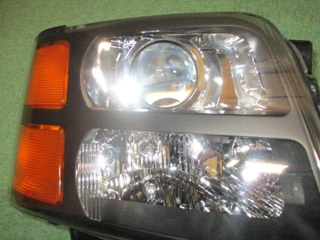 Right Headlight SUZUKI Wagon R Solio 2000 LA-MA34S 3512078F60 — photo 1