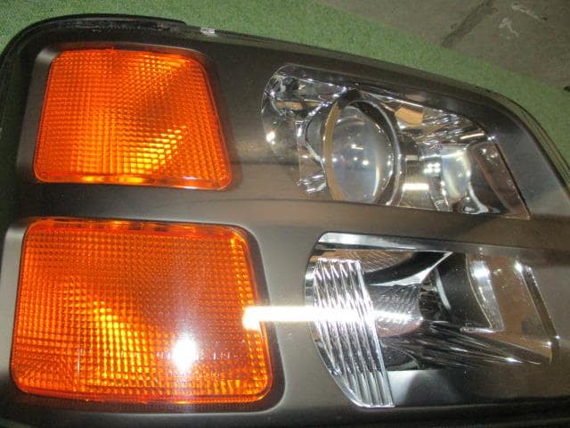 Right Headlight SUZUKI Wagon R Solio 2000 LA-MA34S 3512078F60 — photo 2