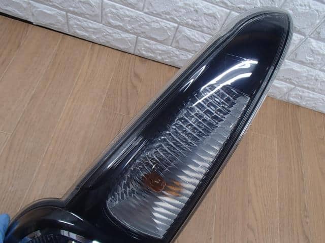 Left Tail Light NISSAN Moco 2014 DBA-MG33 — photo 5
