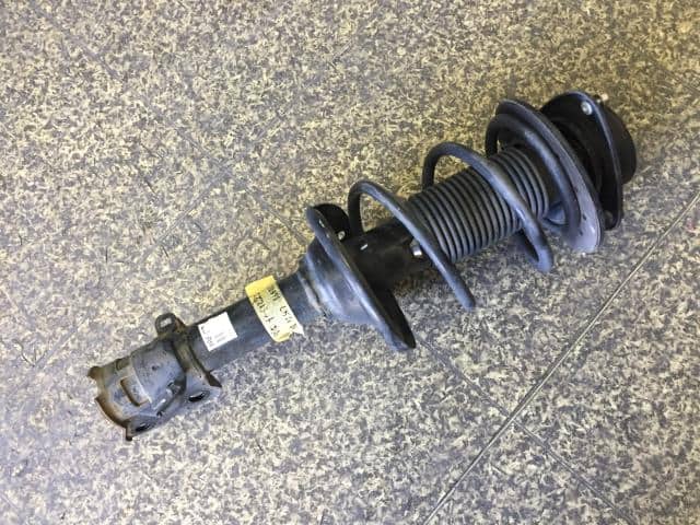 Front Right Strut SUBARU Legacy 2012 DBA-BRM — photo 1