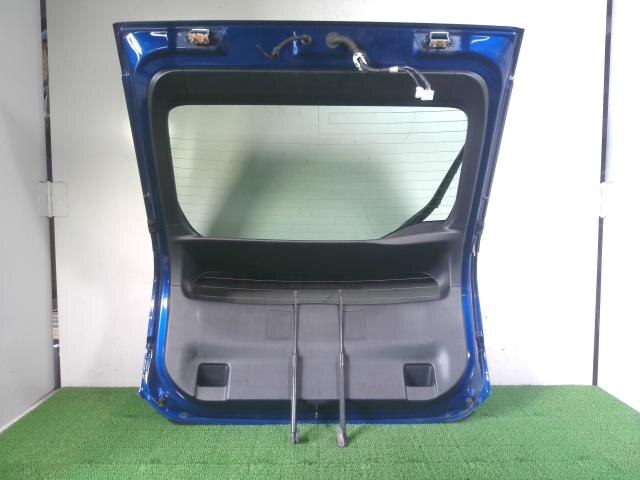 Back Door Assembly TOYOTA Prius 2010 DAA-ZVW30 — photo 9