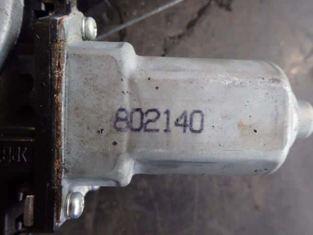 Front Right Door Regulator HONDA Stream 2008 DBA-RN6 — photo 4