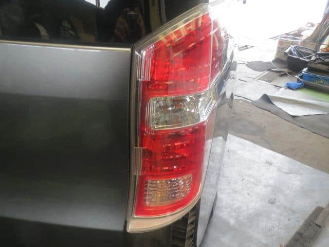 Right Tail Light HONDA Step Wagon 2010 DBA-RK1 — photo 1