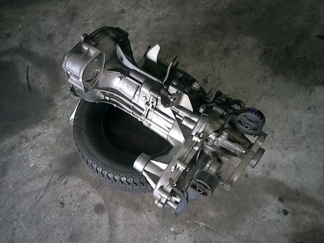 Manual Transmission NISSAN Clipper 2010 GBD-U72 — photo 2