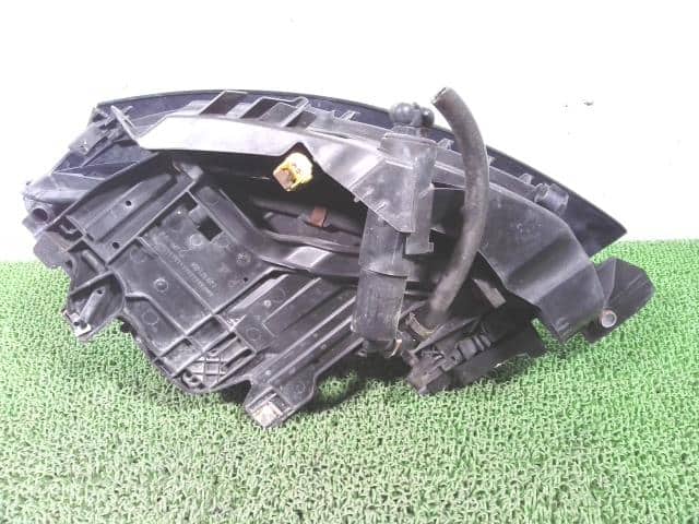 Right Headlight AUDI Audi a4 2009 ABA-8KCDNF — photo 7