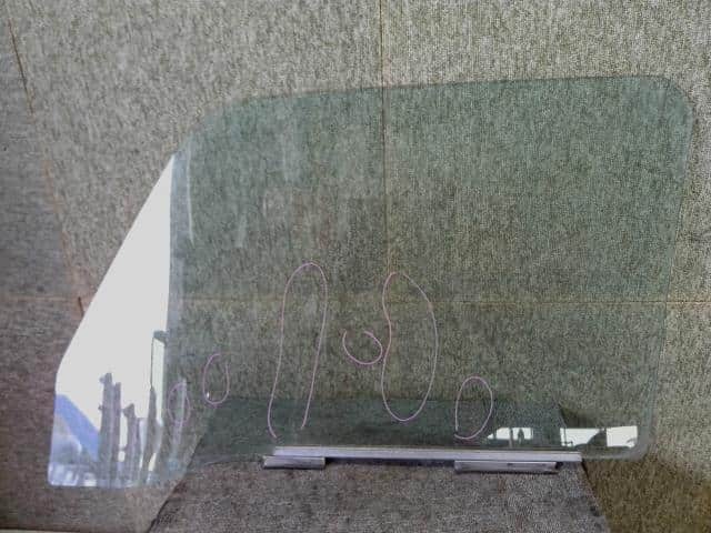 Front Right Door Windshield SUBARU Sambar 1997 V-KS4 — photo 2