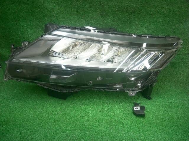 Left Headlight MITSUBISHI RVR 2021 5BA-GA4W — photo 1