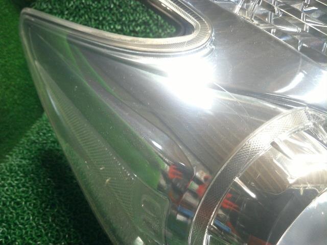 Right Headlight TOYOTA Prius 2009 DAA-ZVW30 — photo 4