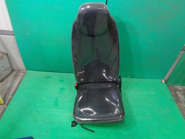 Assistant Driver's Seat Mitsubishi Fuso 2021 2PG-FEB90 ML274806 — photo 1