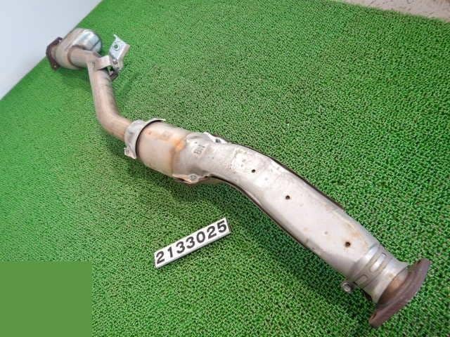 Front Exhaust Pipe SUBARU Forester 2014 DBA-SJG 44621AA130 — photo 1