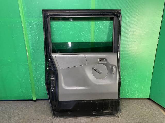 Rear Left Door Assembly NISSAN Nv100 clipper 2013 GBD-U71 — photo 5