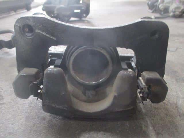 Front Left Caliper NISSAN Dayz 2014 DBA-B21 — photo 2