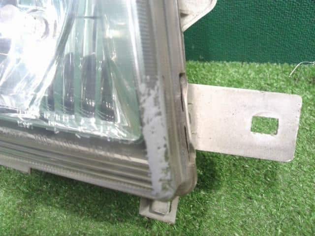 Right Headlight Mitsubishi Fuso TKG-FEA50 MK580526 — photo 3