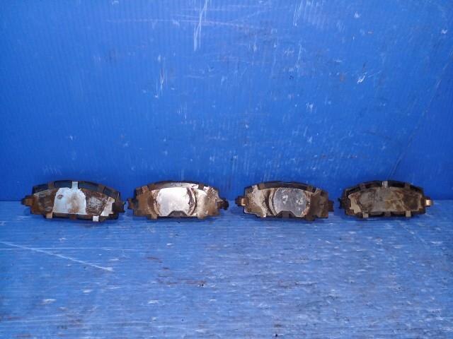 Front Brake Pads TOYOTA Vitz 2005 DBA-SCP90 — photo 1