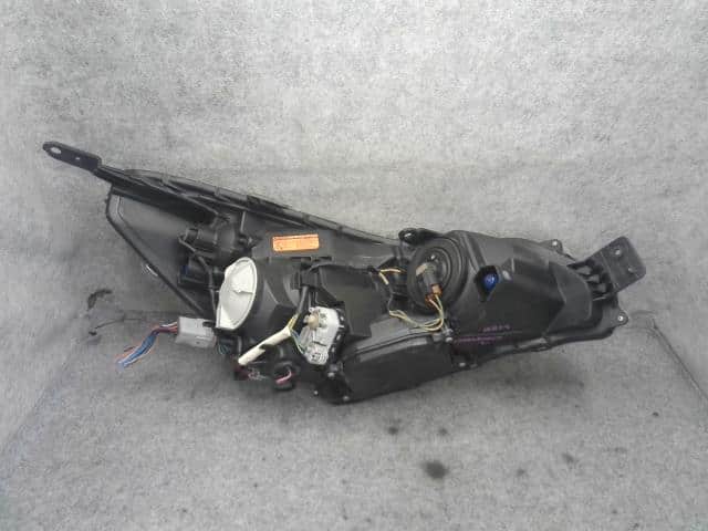 Left Headlight SUBARU Legacy 2013 DBA-BRM 84001AJ290 — photo 4