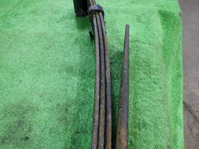 Rear Right Leaf Spring Assembly NISSAN Atlas 2000 KG-SP6F23 — photo 5