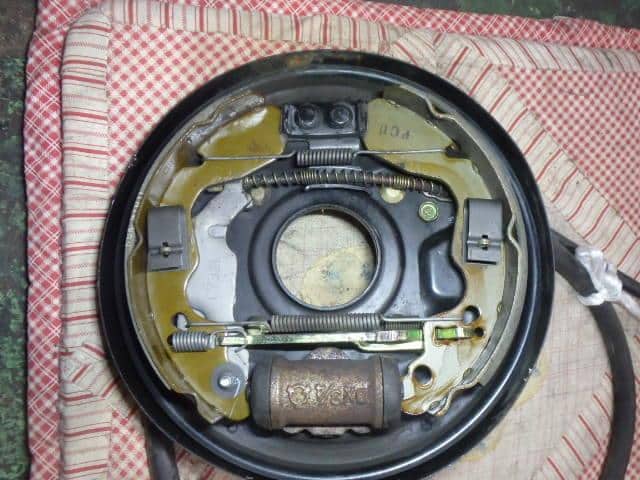 Rear Brake Shoe MAZDA Scrum 2005 LE-DG63T — photo 4