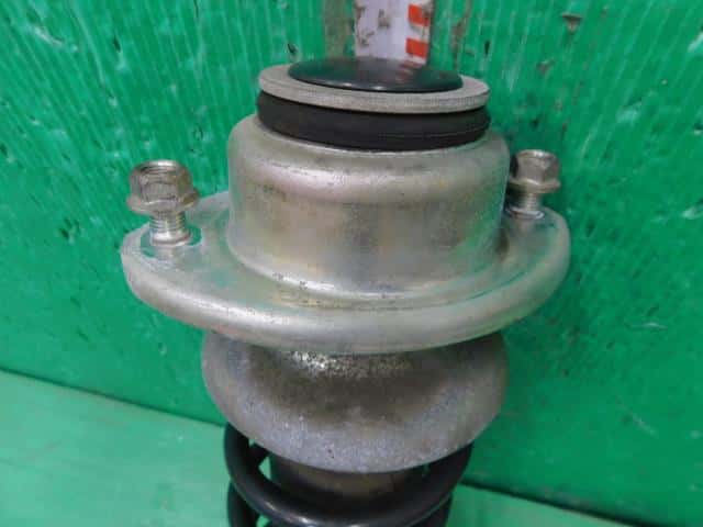 Front Left Strut SUBARU R2 2007 DBA-RC1 — photo 2