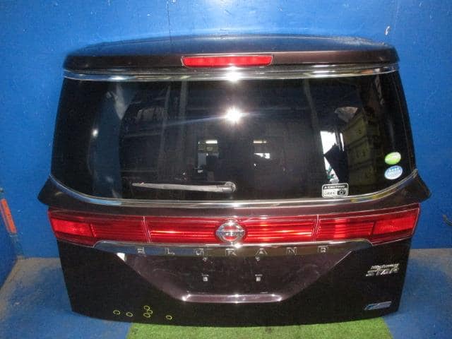 Back Door Assembly NISSAN Elgrand 2010 DBA-PE52 — photo 1