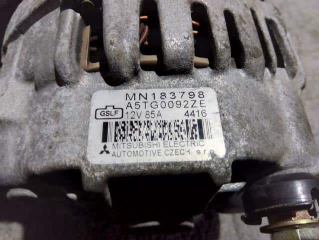 Alternator MITSUBISHI COLT PLUS 2004 CBA-Z24W — photo 3