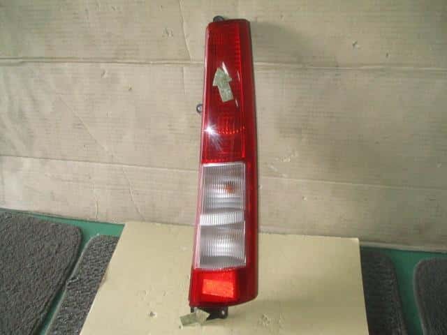 Right Tail Light SUBARU Sambar 2007 LE-TV1 — photo 1