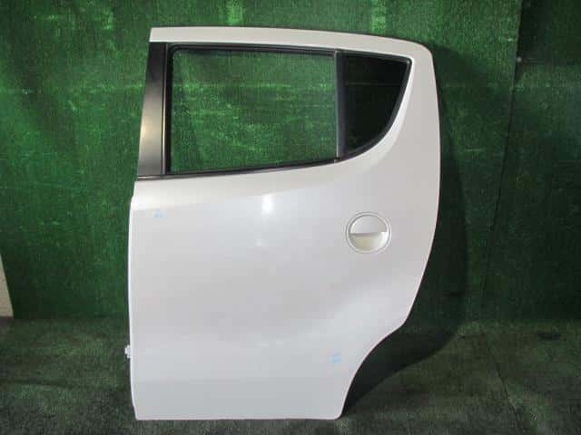 Rear Left Door Assembly NISSAN Moco 2010 DBA-MG22 — photo 1