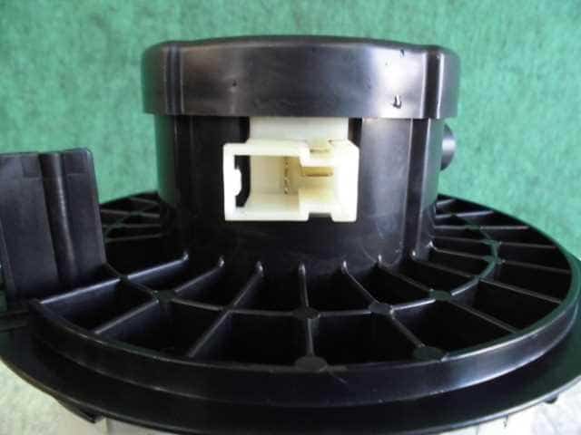 Blower Motor NISSAN March 2004 CBA-AK12 — photo 4