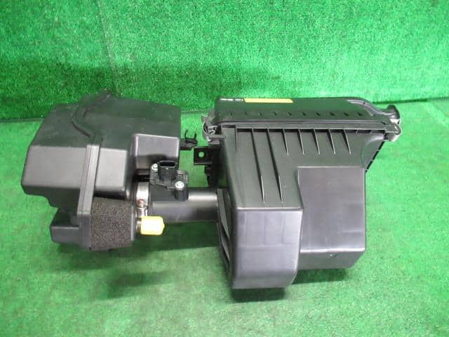 Air Cleaner Assembly NISSAN Roox 2020 5AA-B44A 165007MA0A — photo 2